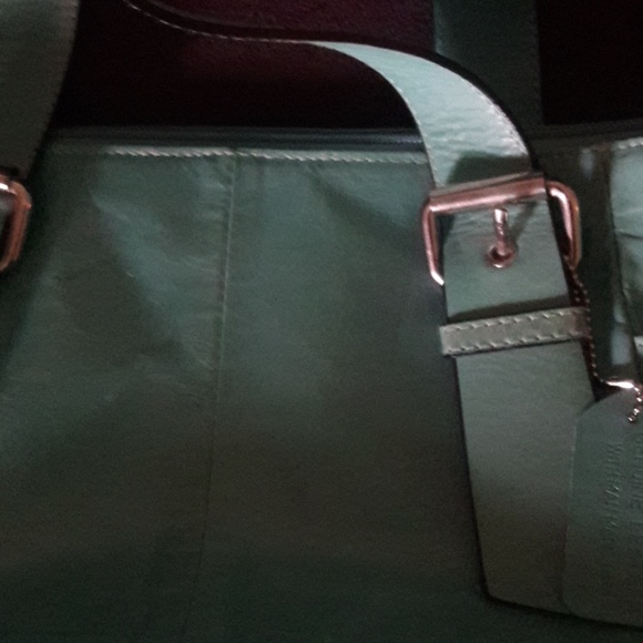 Purse - Picture 2 of 3